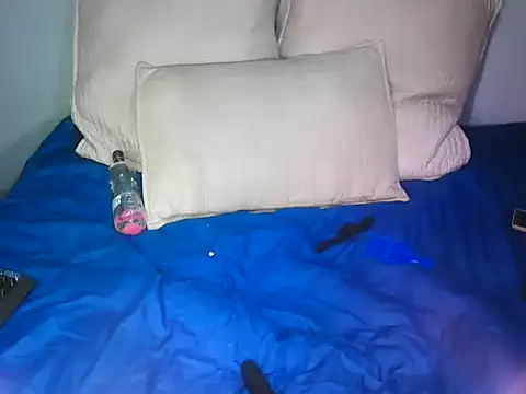 Bootyclit87xx online show from November 2025 05:39:02 PM