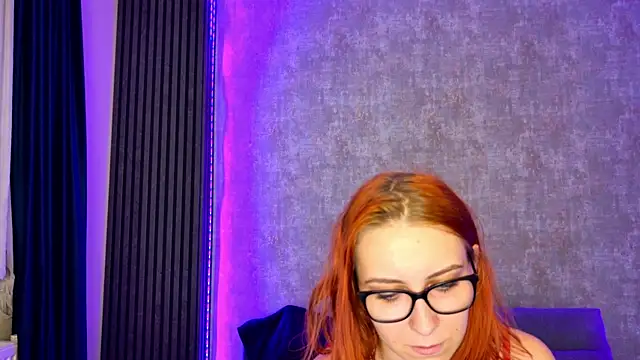 Snapshot of scarleteyes_ chatting on November 2025 05:09:02 AM scarleteyes online show from November 2025 05:09:02 AM