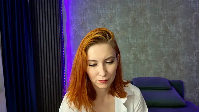 Snapshot of scarleteyes_ chatting on November 2025 05:32:02 AM scarleteyes online show from November 2025 05:32:02 AM