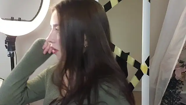 Snapshot of Sandy_Steel chatting on November 2025 09:17:02 PM Sandy Steel online show from November 2025 09:17:02 PM