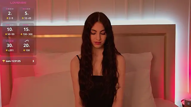 BettyLeen online show from April 2026 04:19:01 AM