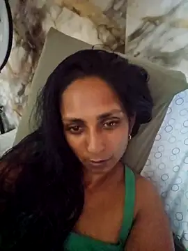 Snapshot of dreamerrrrr1 chatting on October 2025 05:33:01 PM dreamerrrrr1 online show from October 2025 05:33:01 PM