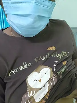 Snapshot of Mo_Nisha chatting on October 2025 02:15:01 PM Mo Nisha online show from October 2025 02:15:01 PM