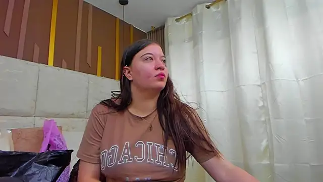 AmbarGills online show from March 2026 01:06:02 PM