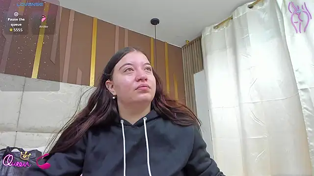 AmbarGills online show from April 2026 02:25:02 PM