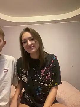 Snapshot of Dabi_002 chatting on February 2026 01:37:02 AM Dabi 002 online show from February 2026 01:37:02 AM