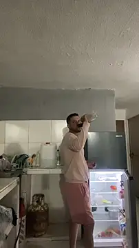 thepicis online show from November 2025 12:44:01 AM