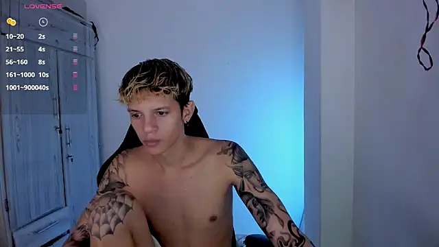 tylernova online show from April 2026 04:07:01 AM