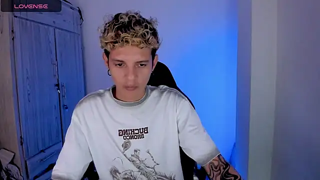 tylernova online show from April 2026 02:14:01 AM