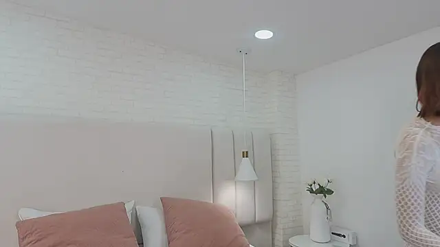 nina gb online show from March 2026 08:46:01 PM