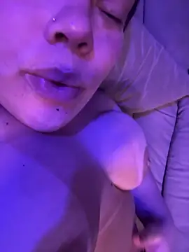 Fernandinhacarioca021rj online show from April 2026 01:33:01 AM