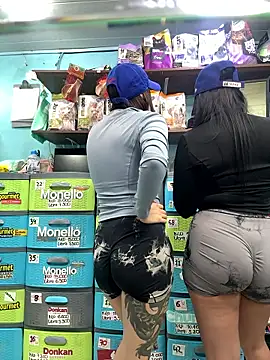 Lucy 699 online show from January 2026 08:01:02 PM