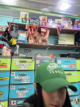 Lucy 699 online show from February 2026 06:26:02 PM