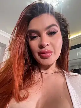 AbrilColls  online show from June 2026 03:25:01 AM