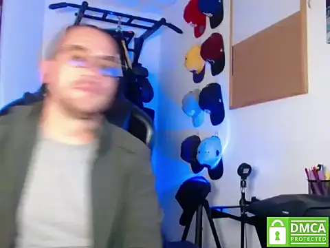 Snapshot of kurt_xx chatting on October 2025 01:15:02 PM kurt xx online show from October 2025 01:15:02 PM