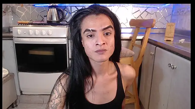 ZAMMIRA online show from November 2025 05:26:01 PM