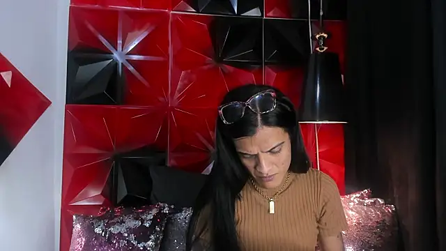 ZAMMIRA online show from February 2026 06:09:02 AM