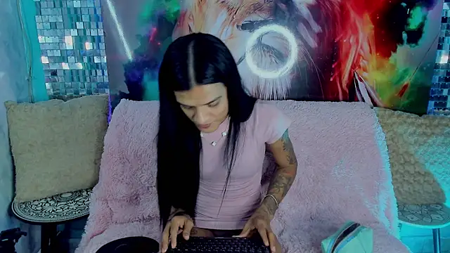 ZAMMIRA online show from February 2026 05:58:02 AM