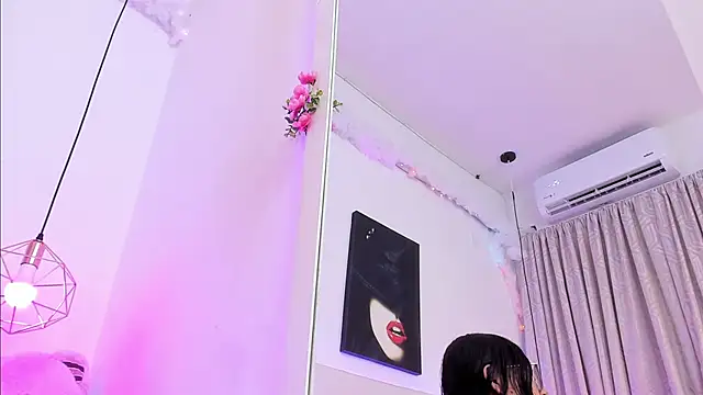 Snapshot of Nara_Pink chatting on November 2025 08:43:02 PM Nara Pink online show from November 2025 08:43:02 PM