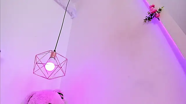 Snapshot of Nara_Pink chatting on November 2025 08:19:01 PM Nara Pink online show from November 2025 08:19:01 PM