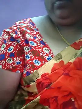 Snapshot of sweetrevathi chatting on November 2025 05:04:01 PM sweetrevathi online show from November 2025 05:04:01 PM