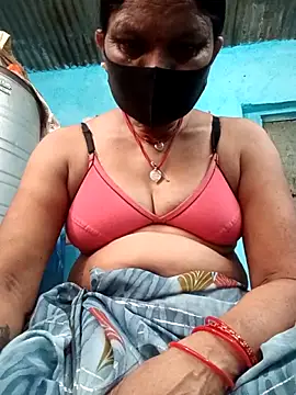 Snapshot of R_sehjal chatting on November 2025 09:55:02 AM R sehjal online show from November 2025 09:55:02 AM