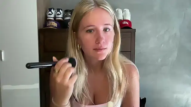 itssosierra online show from March 2026 11:55:01 PM