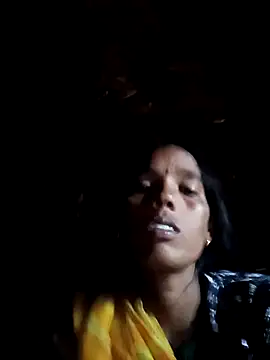 Snapshot of Cutsedi3 chatting on October 2025 03:54:02 AM Cutsedi3 online show from October 2025 03:54:02 AM