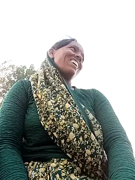 Snapshot of Cutsedi3 chatting on November 2025 11:16:02 AM Cutsedi3 online show from November 2025 11:16:02 AM