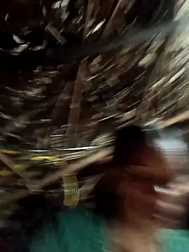 Snapshot of Cutsedi3 chatting on December 2025 09:32:01 PM Cutsedi3 online show from December 2025 09:32:01 PM