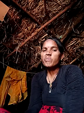 Snapshot of Cutsedi3 chatting on December 2025 10:10:02 AM Cutsedi3 online show from December 2025 10:10:02 AM