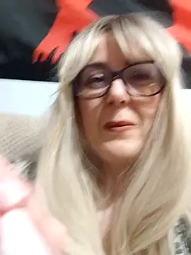 Amelialove42 online show from January 2026 06:55:02 PM