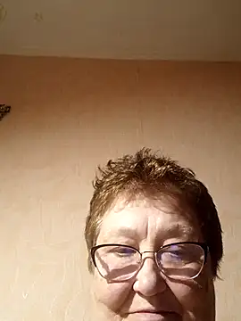 Katherine735 online show from April 2026 08:17:01 PM