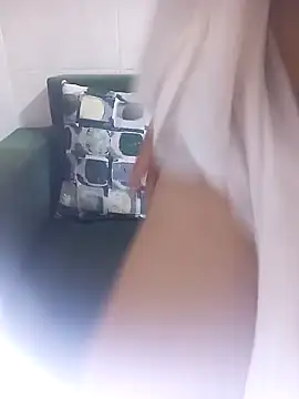 Snapshot of FATIFATIMOROC chatting on November 2025 09:48:02 PM FATIFATIMOROC online show from November 2025 09:48:02 PM