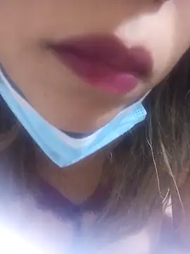 Snapshot of FATIFATIMOROC chatting on November 2025 08:38:01 AM FATIFATIMOROC online show from November 2025 08:38:01 AM