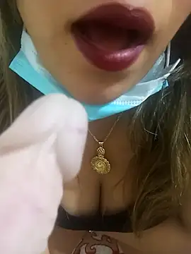 FATIFATIMOROC online show from February 2026 07:55:02 PM