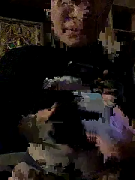 Snapshot of zhenzhen666 chatting on October 2025 05:19:01 AM zhenzhen666 online show from October 2025 05:19:01 AM