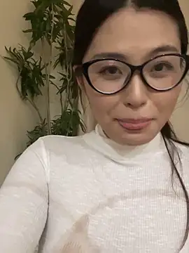 Snapshot of zhenzhen666 chatting on October 2025 05:30:01 PM zhenzhen666 online show from October 2025 05:30:01 PM