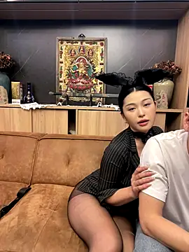 Snapshot of zhenzhen666 chatting on November 2025 03:57:01 PM zhenzhen666 online show from November 2025 03:57:01 PM