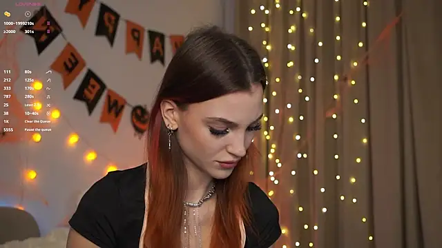 Snapshot of beckymadsons chatting on November 2025 03:13:02 PM beckymadsons online show from November 2025 03:13:02 PM