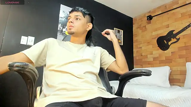 Kail nil online show from November 2025 02:44:01 AM