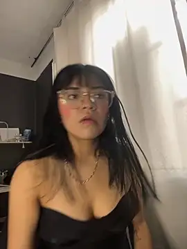 Snapshot of angie_rousse_ chatting on October 2025 01:34:01 PM angie rousse online show from October 2025 01:34:01 PM