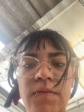 Snapshot of angie_rousse_ chatting on October 2025 01:18:01 PM angie rousse online show from October 2025 01:18:01 PM