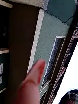 Snapshot of angie_rousse_ chatting on November 2025 01:10:02 PM angie rousse online show from November 2025 01:10:02 PM