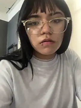 Snapshot of angie_rousse_ chatting on November 2025 12:31:02 PM angie rousse online show from November 2025 12:31:02 PM