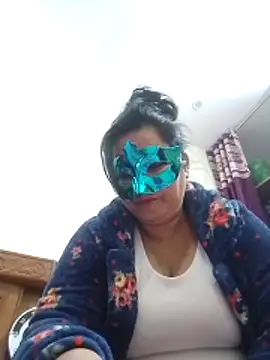 Snapshot of Honey-26 chatting on November 2025 08:27:01 AM Honey-26 online show from November 2025 08:27:01 AM