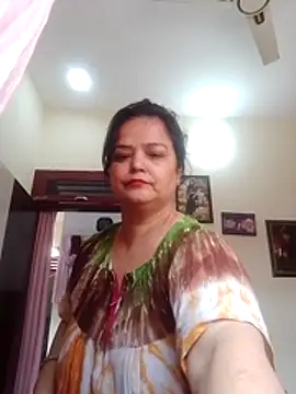 Snapshot of Honey-26 chatting on December 2025 06:51:01 AM Honey-26 online show from December 2025 06:51:01 AM