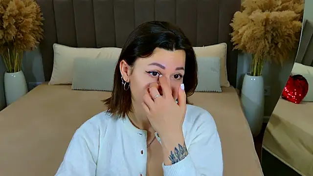 EdenSolis online show from April 2026 08:56:02 AM