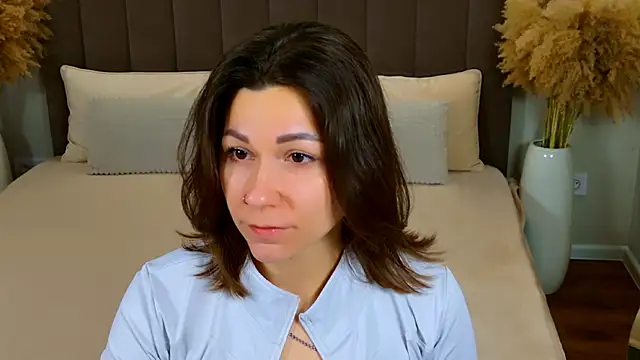 EdenSolis online show from April 2026 07:31:01 AM