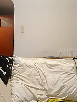 Snapshot of labellerose chatting on February 2026 06:02:01 PM labellerose online show from February 2026 06:02:01 PM